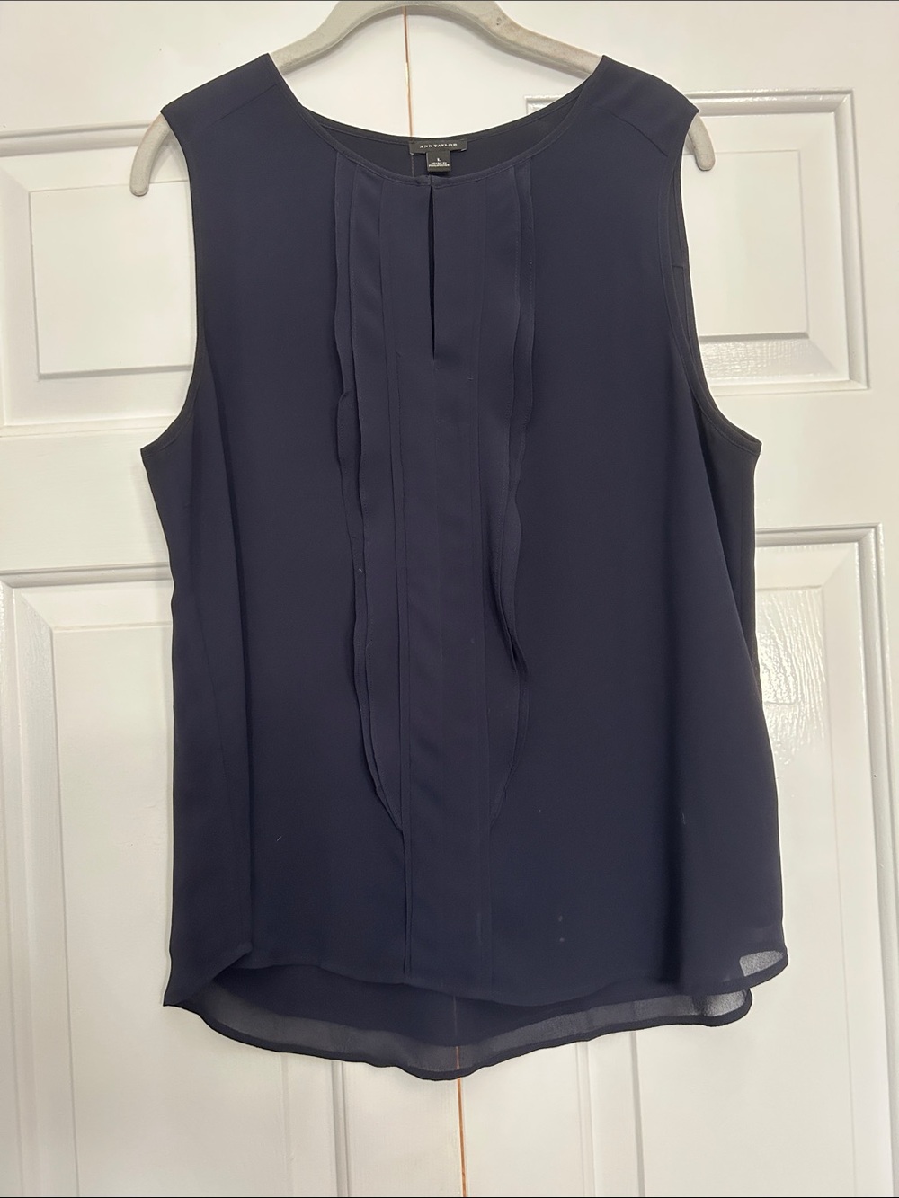 Ann Taylor Black Sleeveless Chiffon Layered-Front Camisole